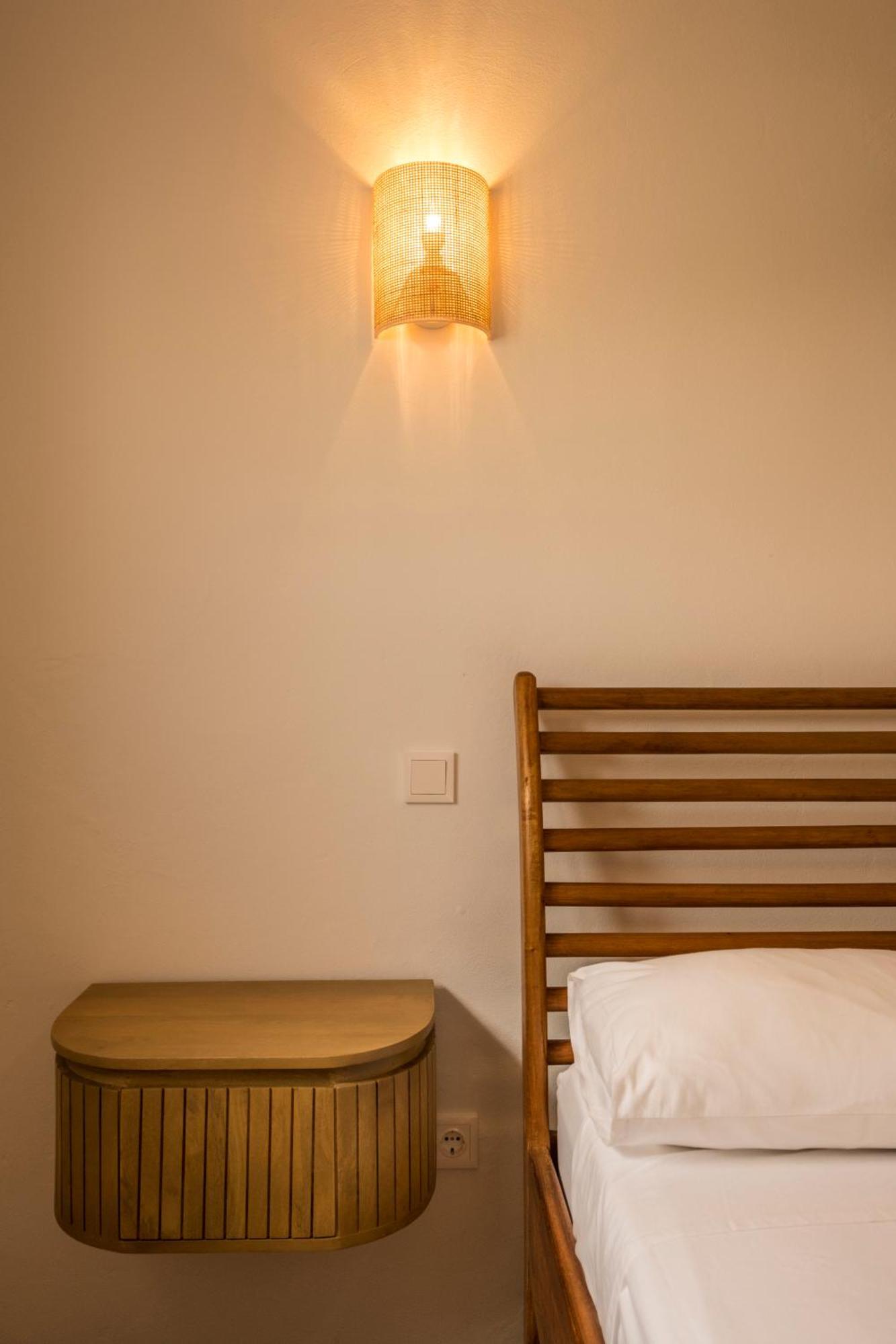Cozy Beach Apartment W/ Sea View, Free Parking & Ac Carvoeiro  Exterior photo